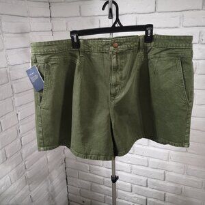 NWT Universal Thread Ladies Size 24W High Rise A-line Midi Green Denim Shorts